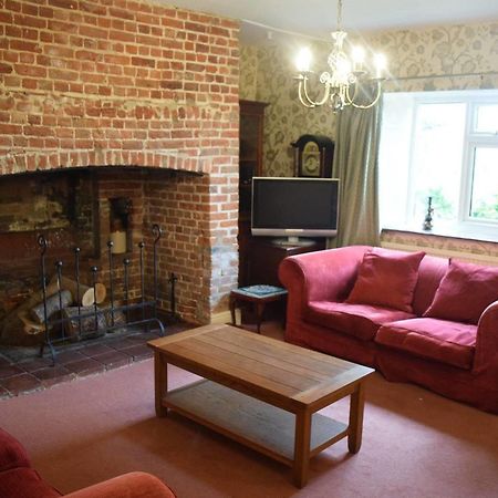 Отель At The Farmhouse Hunters Hall Dereham Экстерьер фото