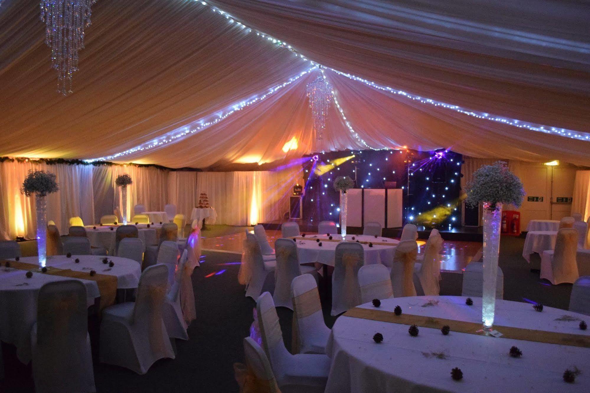 Отель At The Farmhouse Hunters Hall Dereham Экстерьер фото